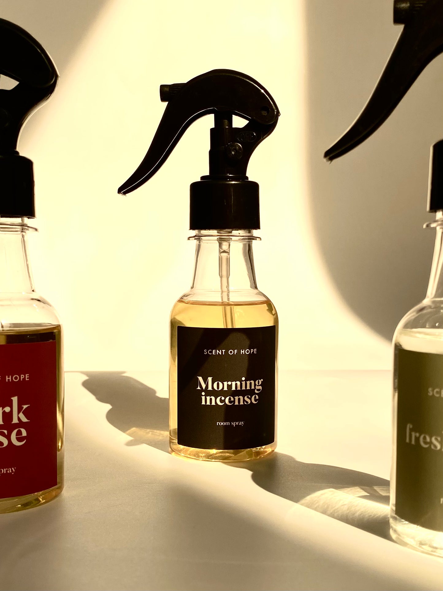 Mini room spray